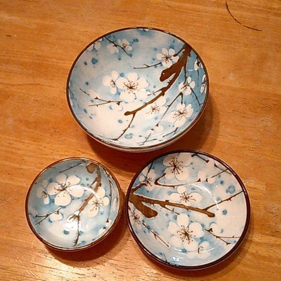 Dining Cherry Blossom Bowls Set Of 3 Poshmark